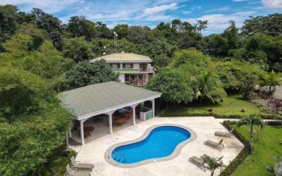 Gorgeous Small Townhouse Near Playa Manuel Antonio.