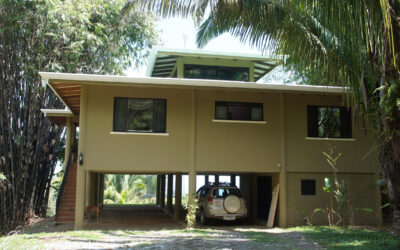 Spacious Home With AC Near Dominical