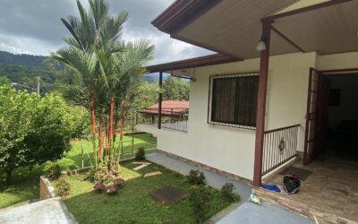 Spectacular Furnished Home in Naranjito – 20 min to Quepos